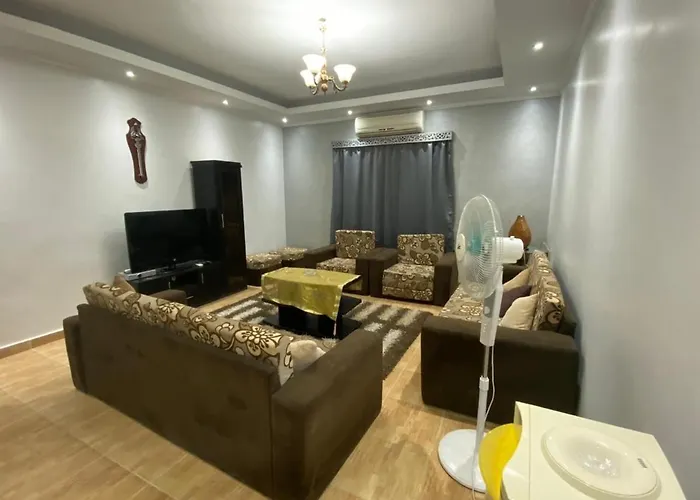 شقة Amwaj Compound