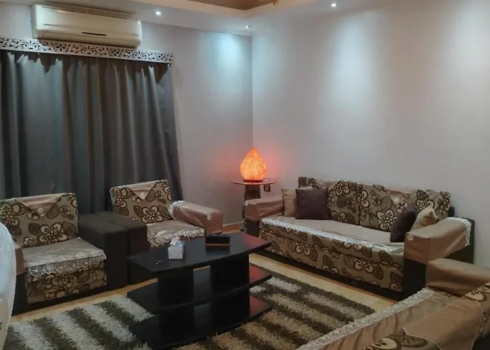 شقة Amwaj Compound *